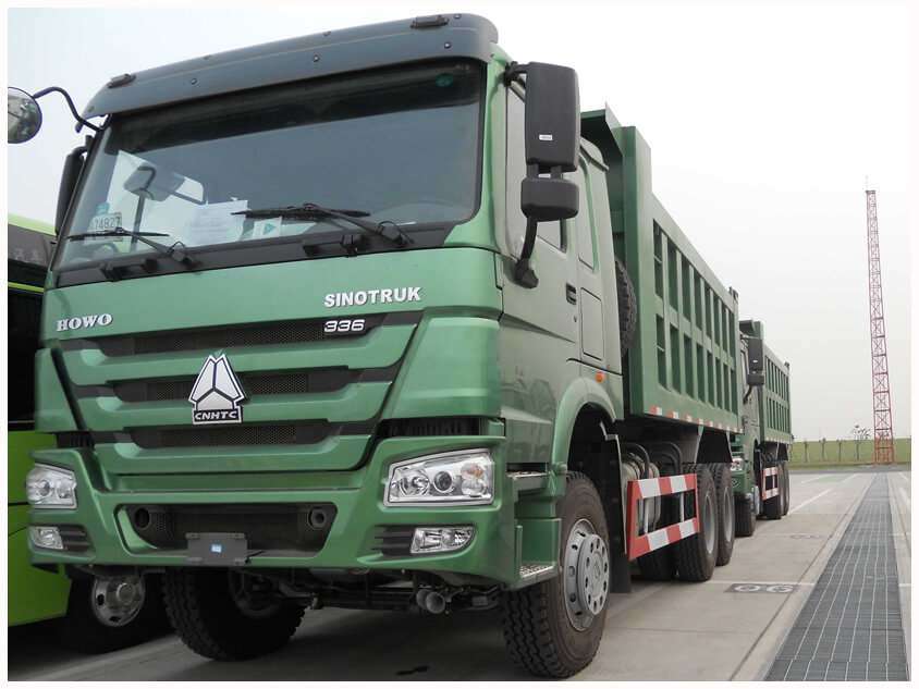 
                Sino Heavy Truck HOWO 6X4 pour la vente de camions à benne basculante 371
            