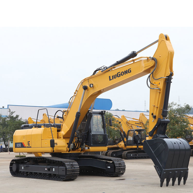 14.6ton Liugong Wheel Excavator with Imported Engine Wood Grable Long Boom