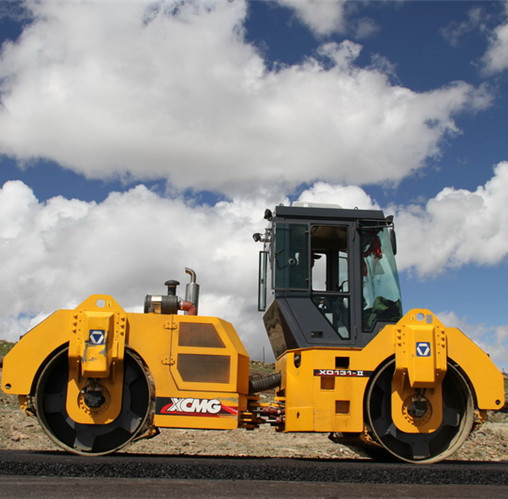 2020 Xd123 New Double Drum Road Roller for Promotion Sale
