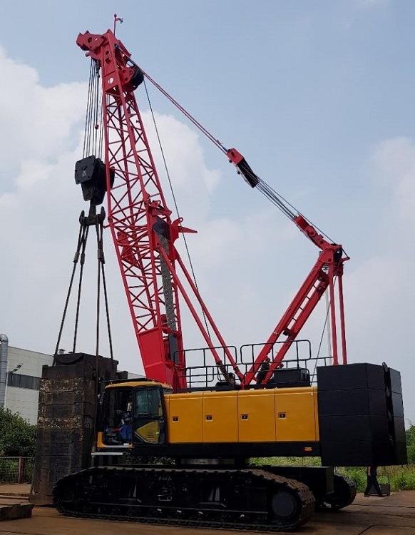 
                90 la tonne de 100 tonnes Dragline SCC900une grue sur chenilles hydraulique
            