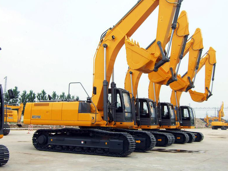 China 37ton Crawler Excavator Large Digger Xe370ca with Quick Hitch