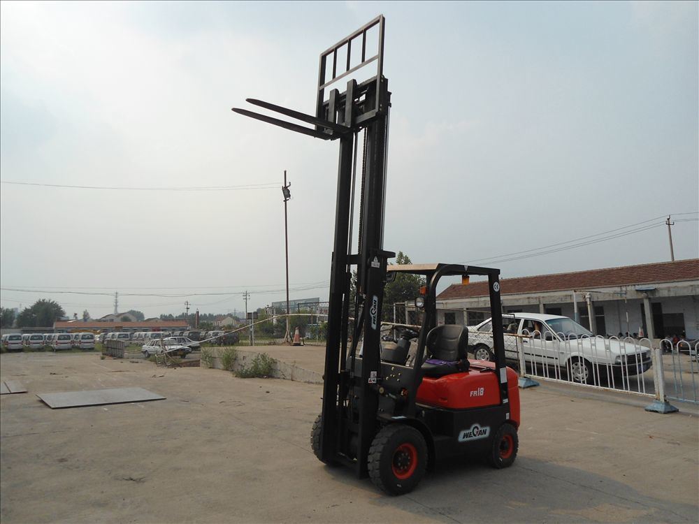 China Brand 1.8 Ton Diesel Forklift Truck Cpcd18