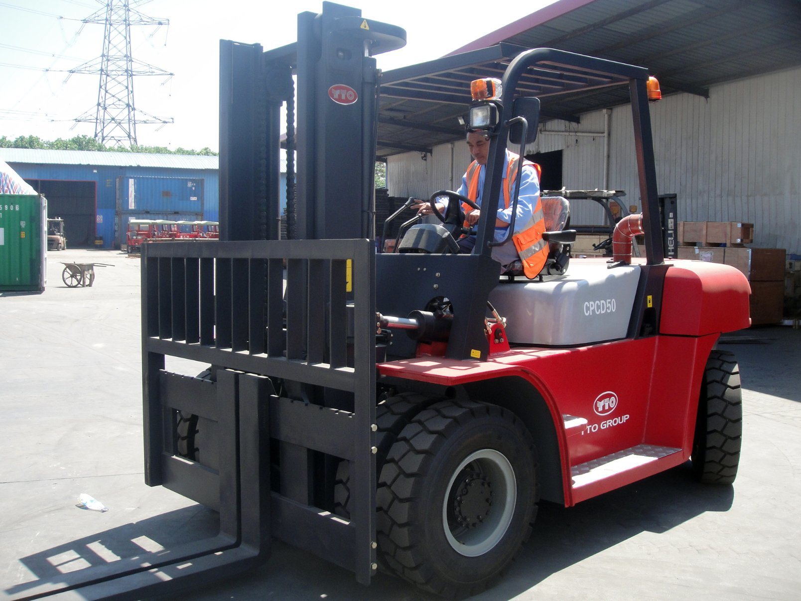 China Forklift Truck Yto 5 Ton Hydraulic Diesel Forklift Cpcd50