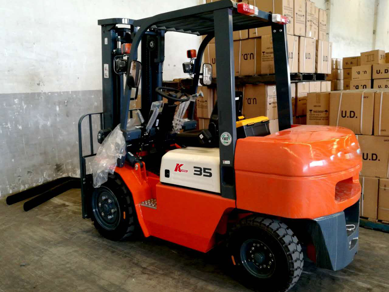 China New 3.5ton Heli Forklift Cpqd35 with 3m Lifting Height