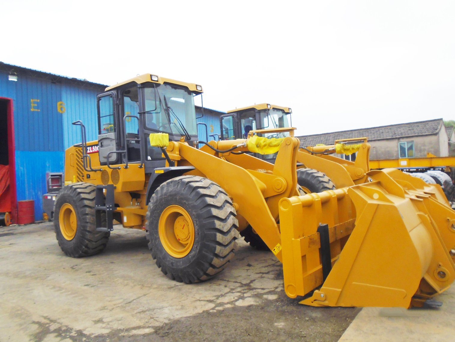 China 
                Chinese 5ton Small Front End Loader Zl50gn with Fork
             supplier