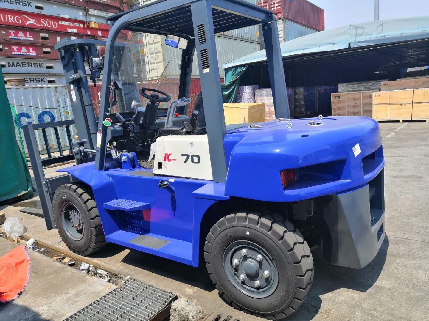 Chinese New Heli 7ton Forklift Cpcd70 with Sideshift