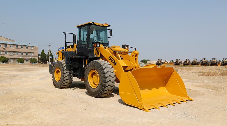 
                Chinese Payloader Sem-voorlader Sem656D van het merk 5ton voor Brazilië
            