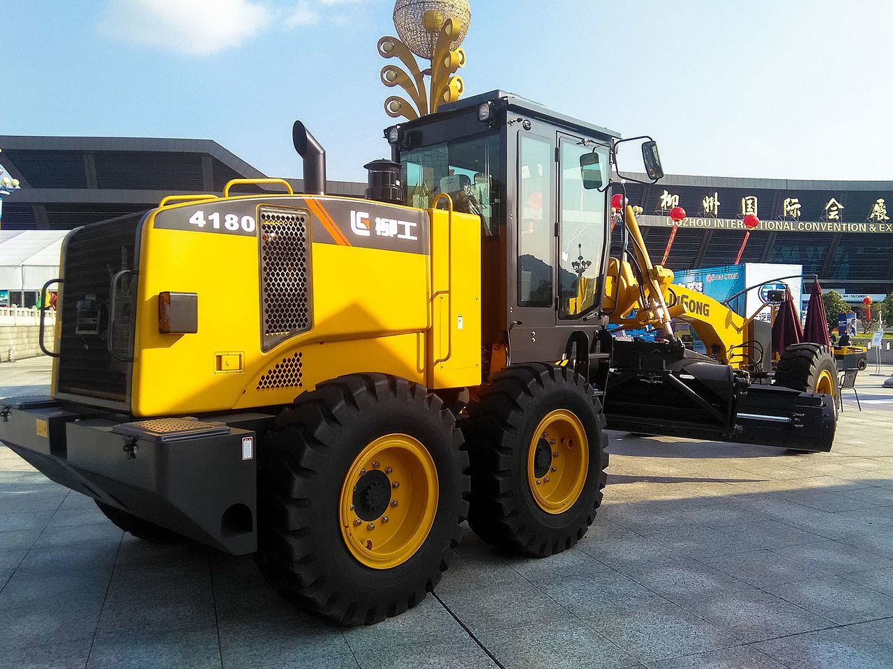 Clg 418 Road Grader 180HP Liugong 4180 D Motor Grader