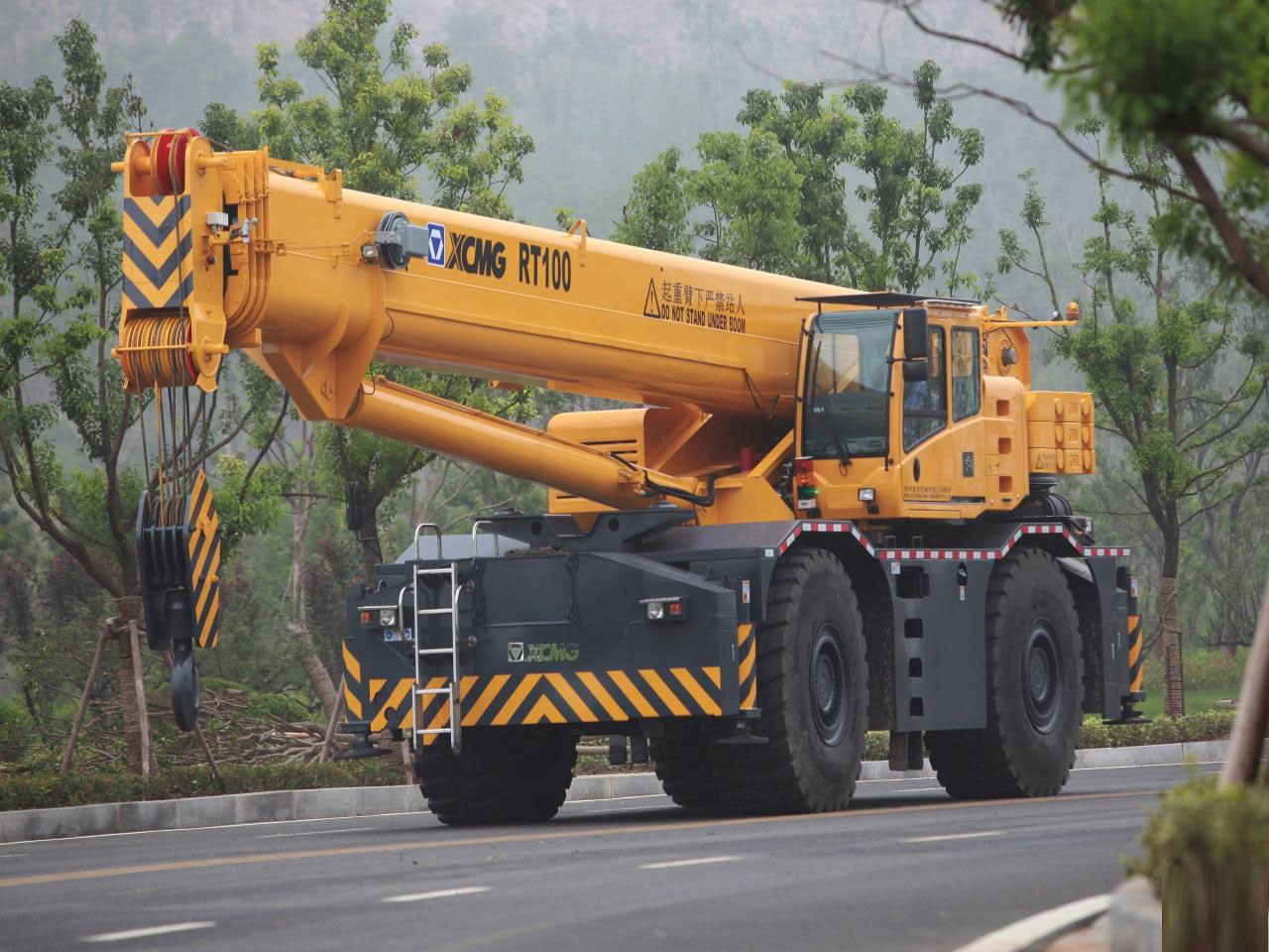 Chine 
                Flexible et efficace de haute qualité Terain 150 tonne rugueux Crane
             fournisseur