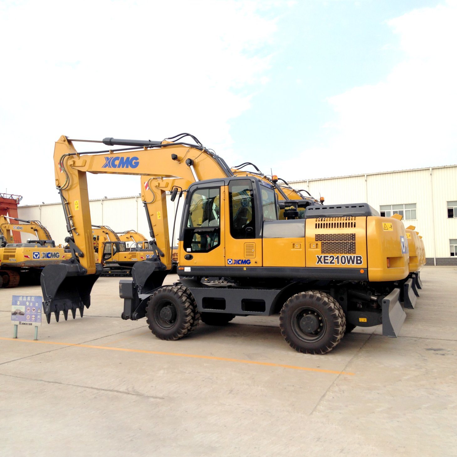 High Fuel Efficiency 21 Ton Cheap Price Wheel Excavator