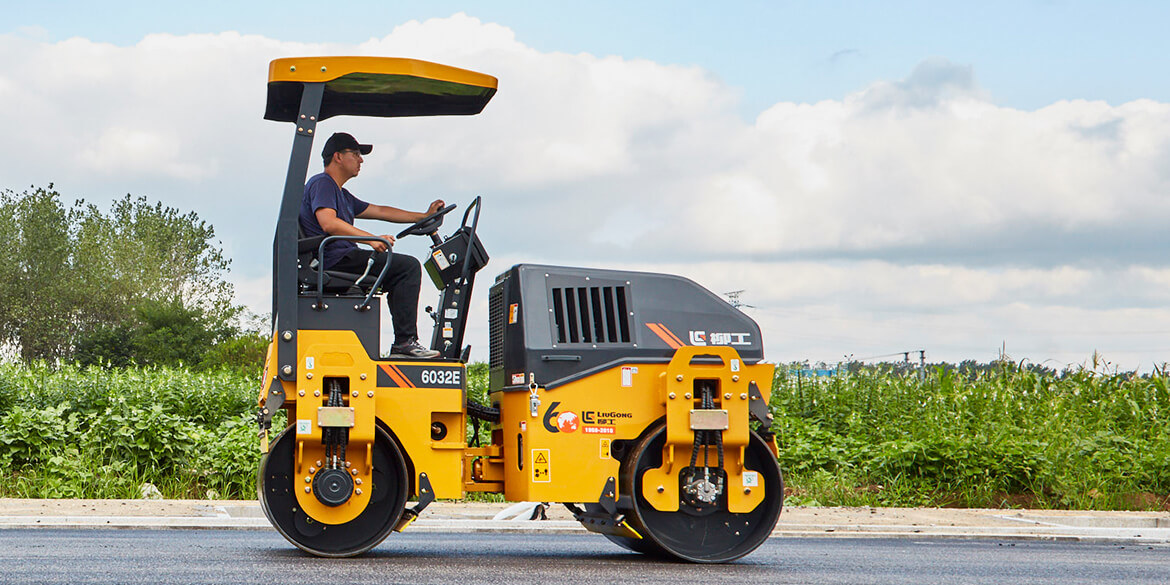 
                Liugong Clg60323 toneladas e Mini compactador RODILLO VIBRATORIO DE TAMBOR DOBLE
            