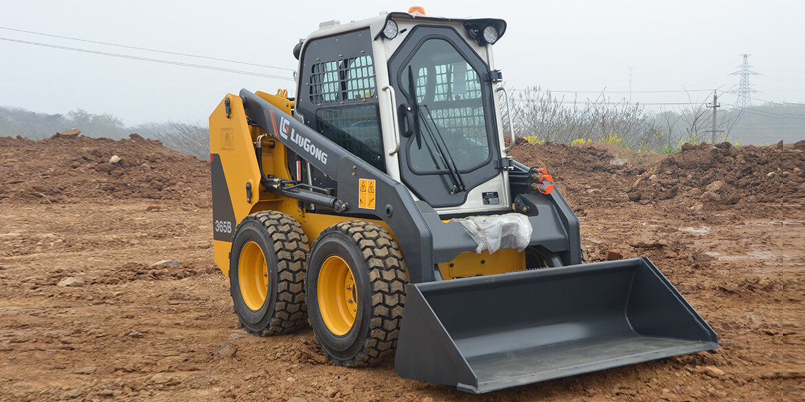 Liugong 375A 0.45m3 Mini Skid Steer Loader with Comfortability Cab