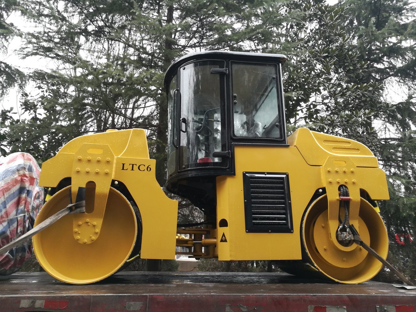 Lutong Ltc6 Double Drum Road Roller with High Quality