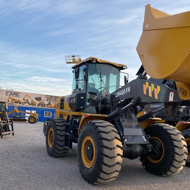 Lw400kn 4 Ton Front Wheel Loader with 2.5 Yardas Scoop