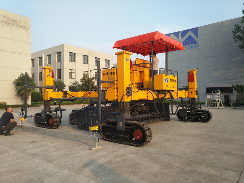 SMC6500 Road Machinery 4.5m Width Cement Concrete Slipform Paver