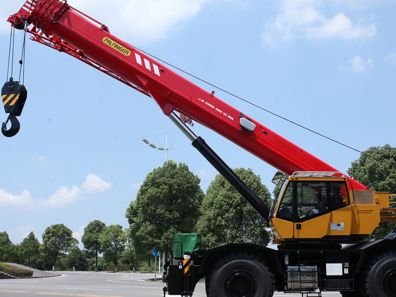 China 
                Stc200 20 Ton barato 38m de Camión grúa hidráulica para el levantamiento de la construcción
             proveedor