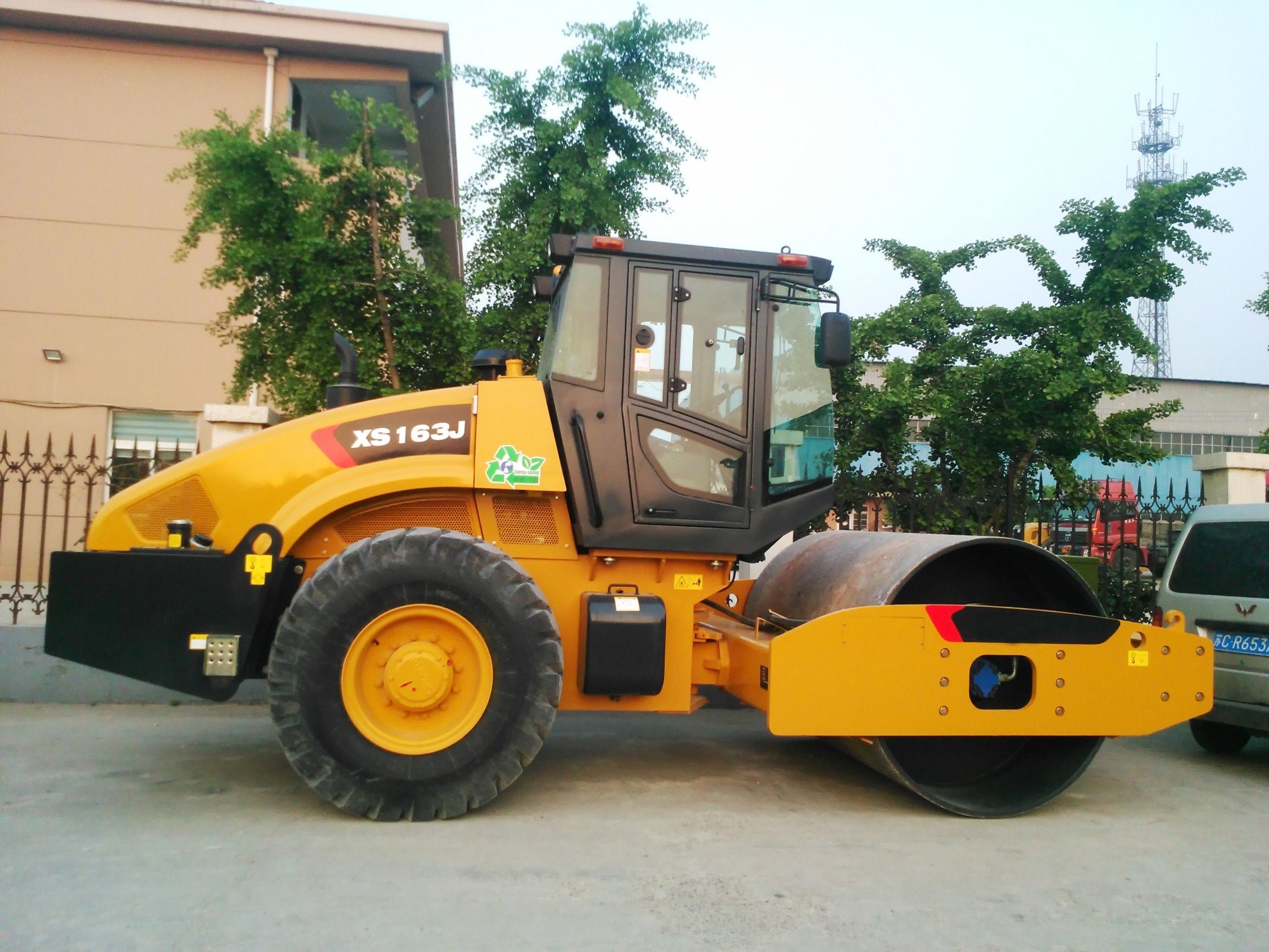 Top Quality Xs163 16 Ton Road Roller with Single Steer Wheel