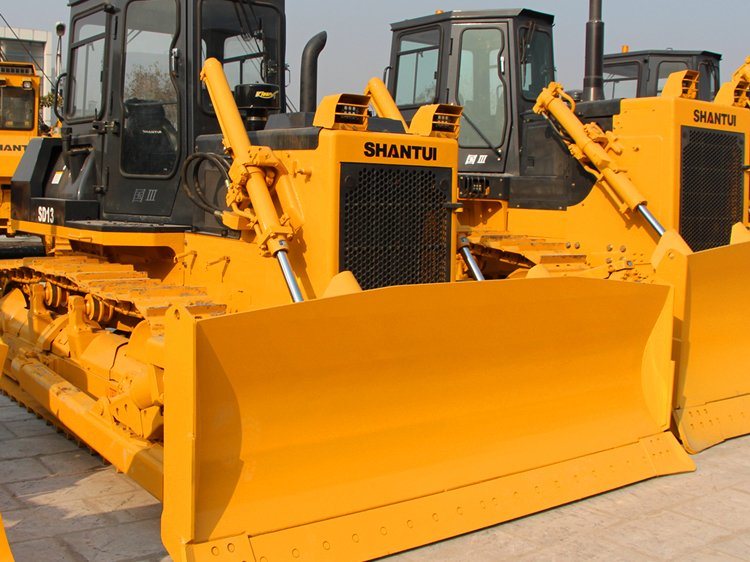 Trimming Bulldozer 105kw Tractor Dozer Equipment for Sale