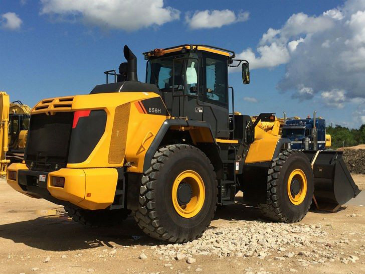 Wheel Loader Moving Type Loader in Chile on Sale