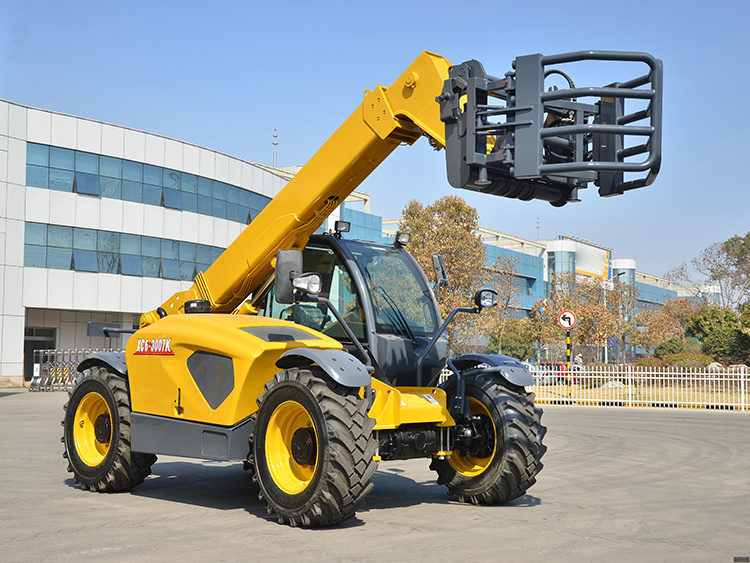World Top Ranking 3ton Rated Load 7m Lifting Height Telescopic Handler Xc6-3007K Telehandler with Good Quality on Sale