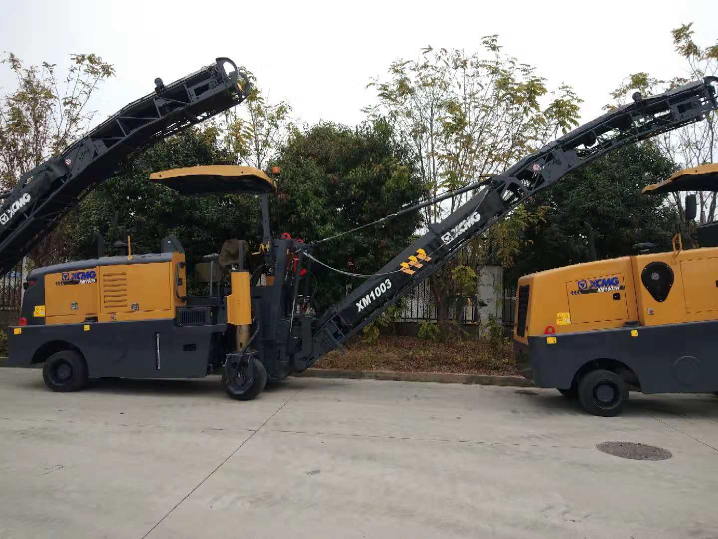 Xm1003 1m Asphalt Distributor Road Milling Machine