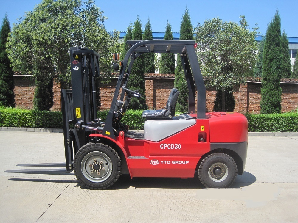 Yto 3 Ton Manual Hydraulic Forklift Cpcd30 Rough Terrain Forklift