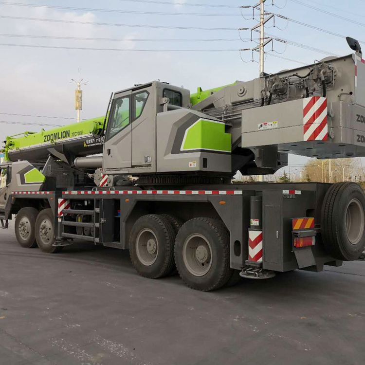 Zoomlion 50ton Telescopic Boom Truck with Crane Stc500 Factory Price