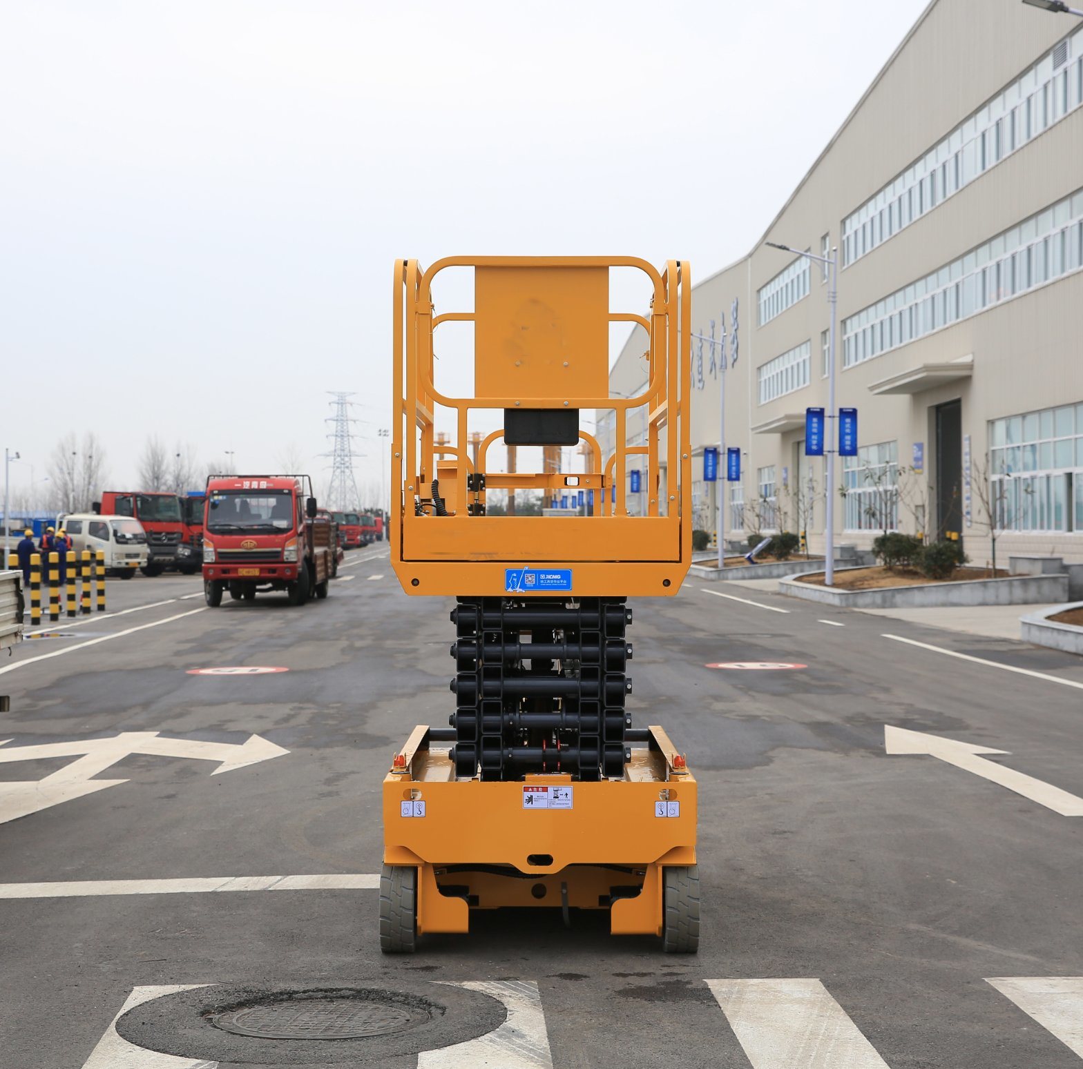 China 
                Mobiele Scissor Lift Table Xg1412HD Auto Aerial Work Platform, 15 meter Met CE
             leverancier