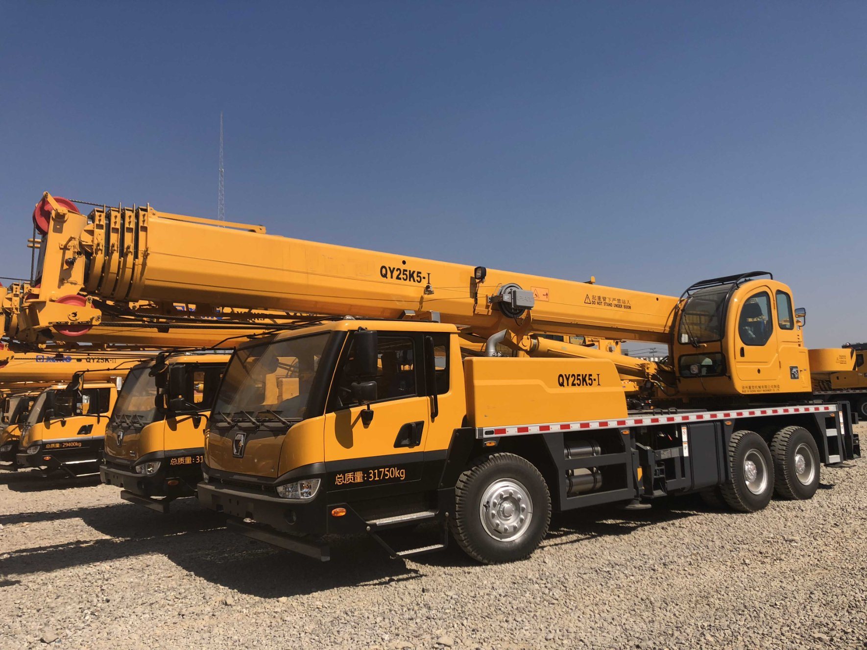 25 Ton Mobile Hydraulic Truck Crane Qy25K5-I with Telescoping Boom Hot Sale