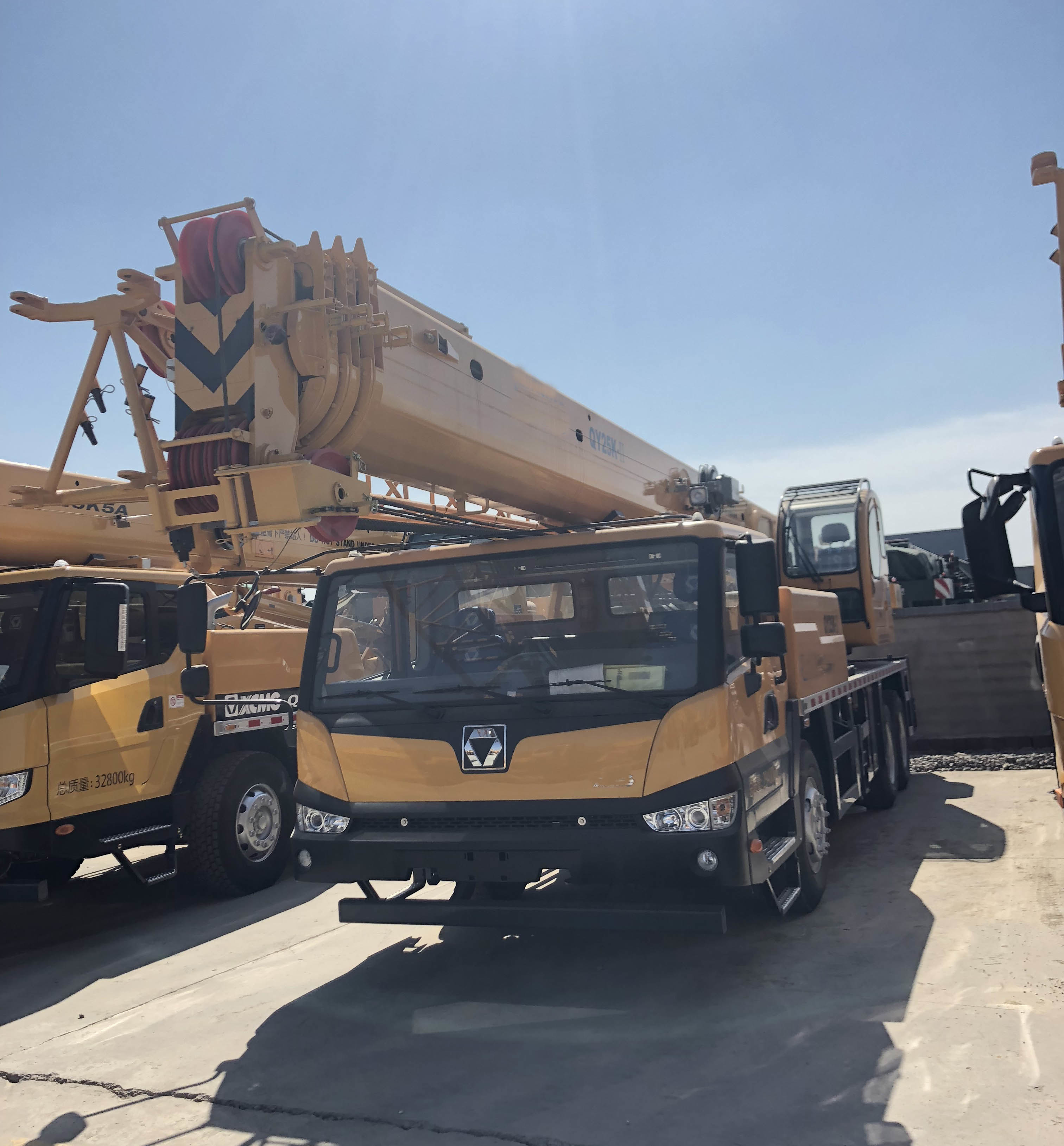 25t Qy25K5-II Qy25K5d Qy25kc Qy25K5 Qy25K-II 25 Ton Hydraulic Mobile Truck Crane for Sale