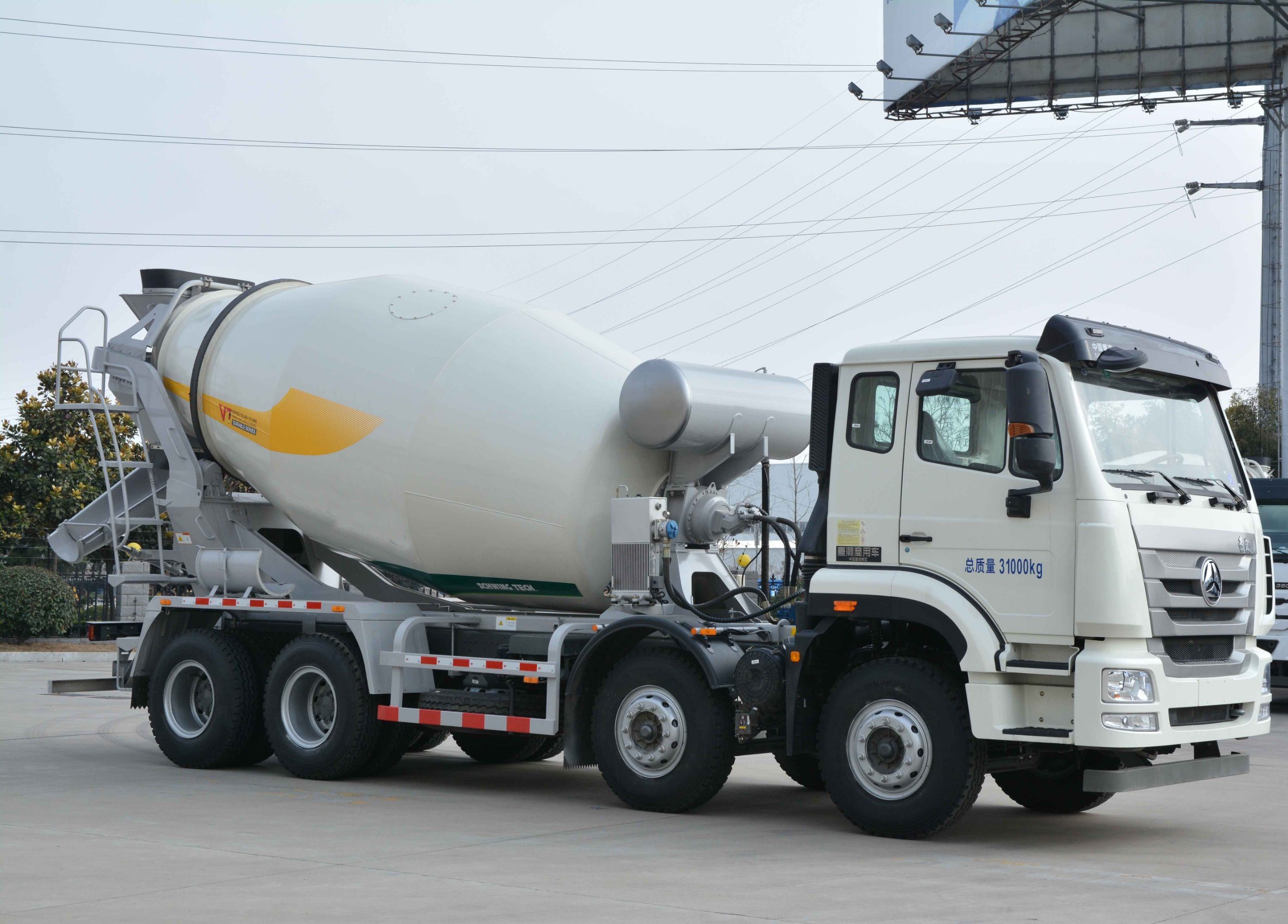 Chassis 8m3 Hydraulic Pump Concrete Mixer Truck India