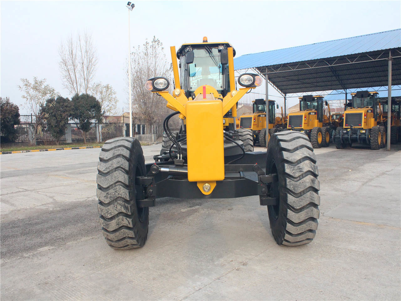 China New 200HP Hydraulic Motor Grader for Sale Gr2003 New Motor Grader Gr2003 Small Motor Grader
