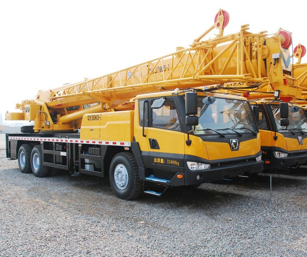 China Top Brand 30ton Mobile Crane 25ton Truck Crane Qy30K Qy30K5-I with Telescopic Boom Cheap Price Crane for Sale