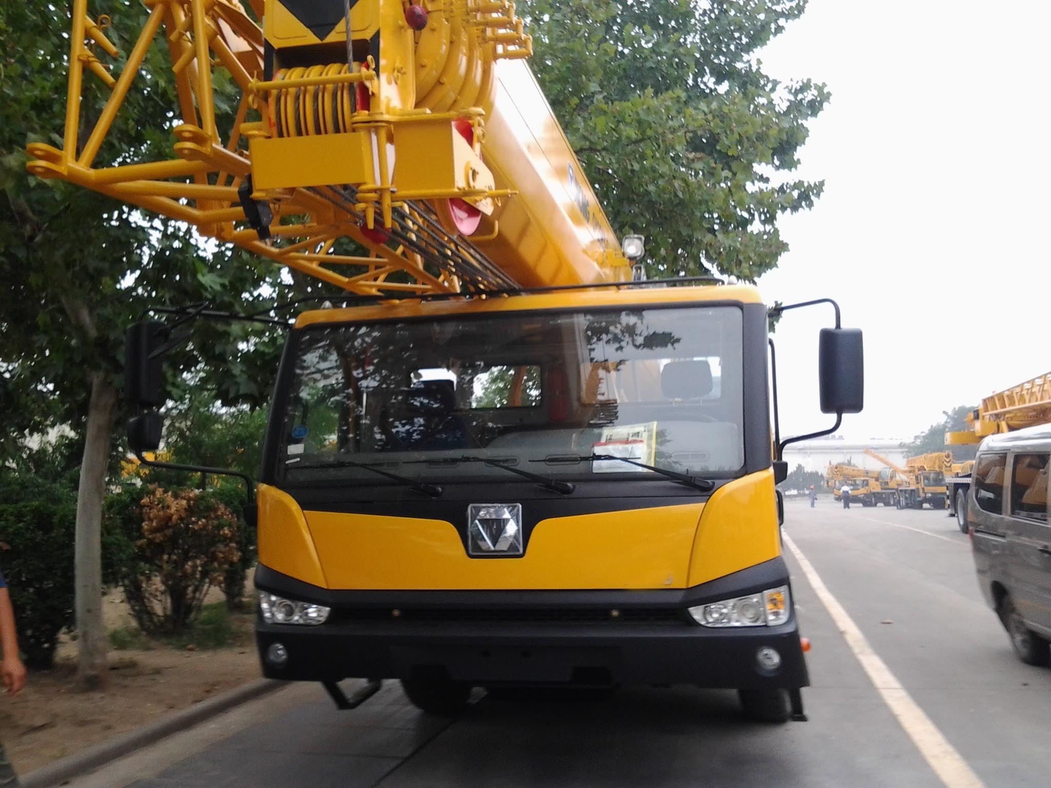 Chine 
                Les Chinois célèbre marque de la machine de levage 25ton camion grue QY25K5-J
             fournisseur