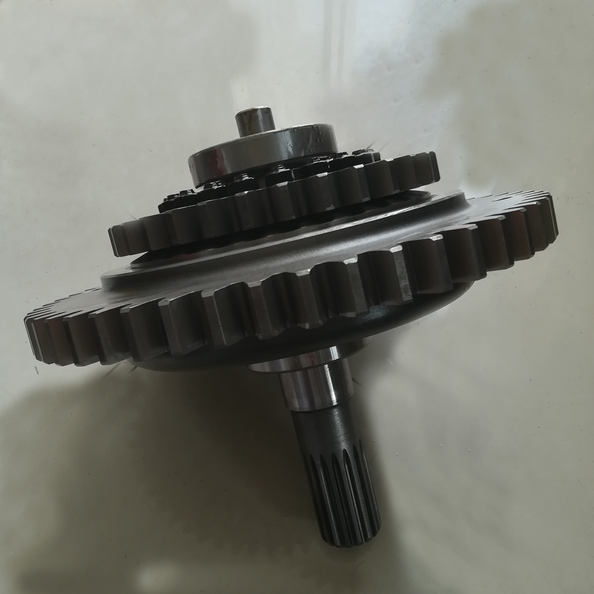 
                High Quality Good Price Wheel Loader Parts 272200270 2BS315A (d) . 30.3.1 Overrunning Clutch Sprag Clutch Assembly
            