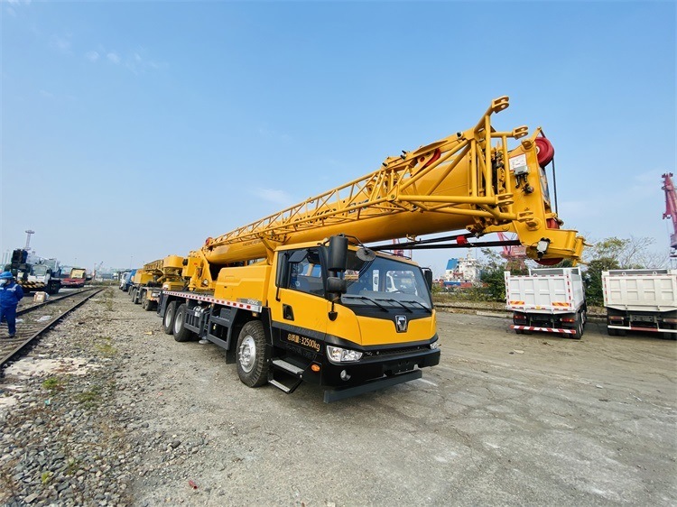China 
                Mobile Crane 25ton China Cheaper for Sale Model Qy25K5l 25ton Truck Crane
             supplier