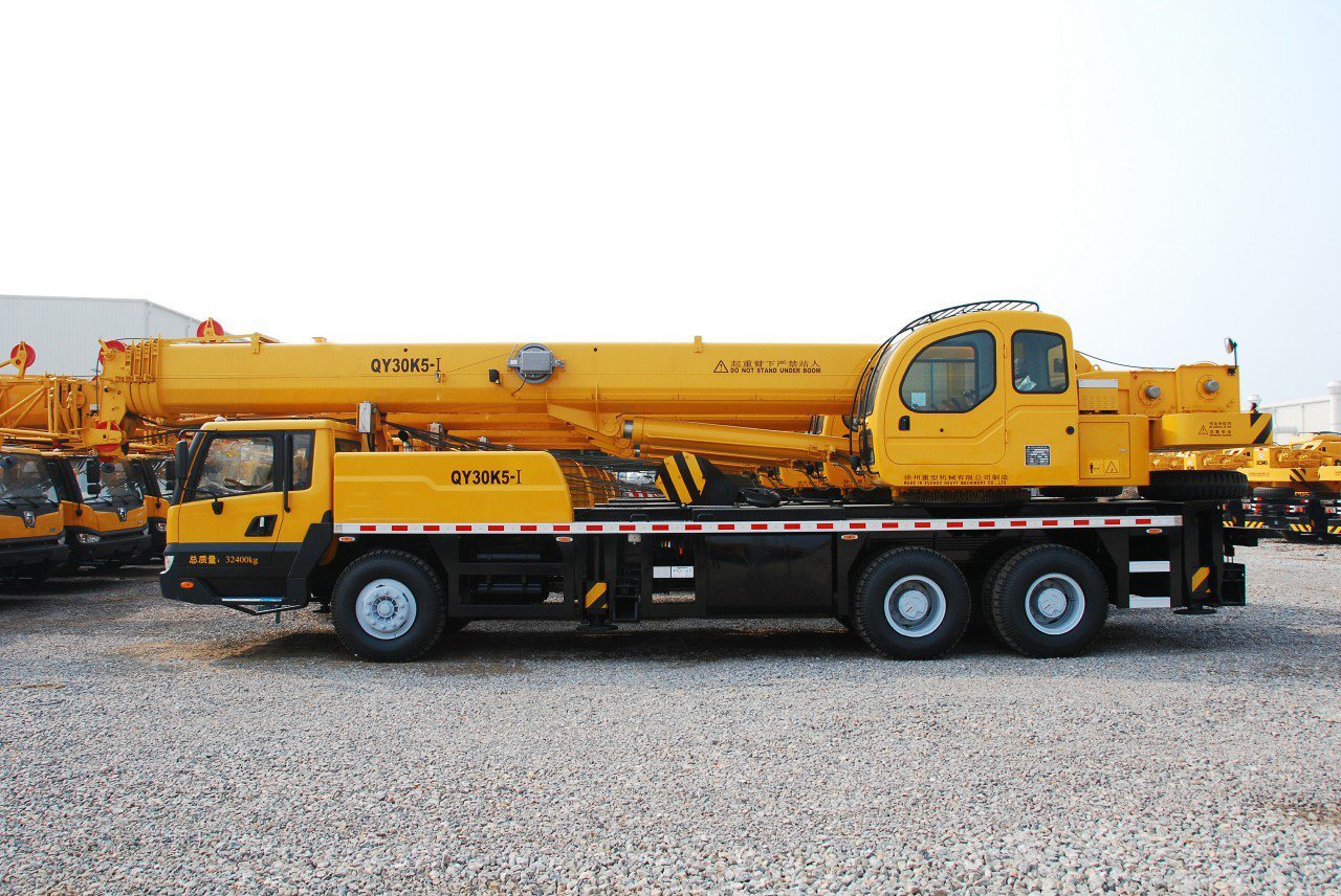 New Qy30K5-I 30 Ton Mobile Truck Crane with Cranes Parts for Sale