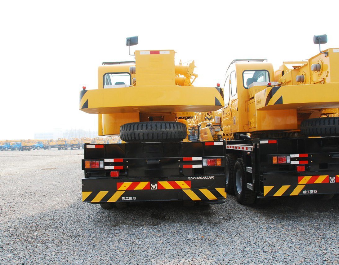 Top Brand Hot Sale China Brand 30t Truck Crane Mobile Crane Qy30K5-I with Best Price