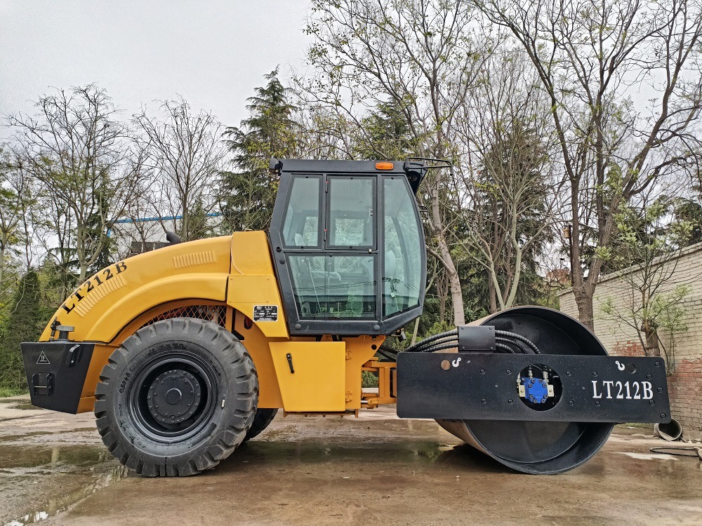 
                12 toneladas Mini Hidráulica Mecánica solo compactador tambor rodillo de carretera
            