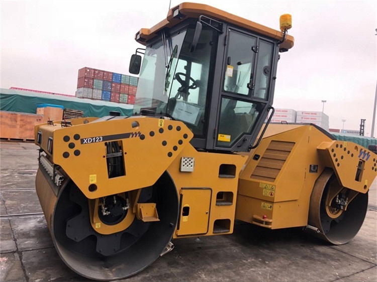 12ton Vibratory Roller Xd123 Double Drum Road Roller for Sale