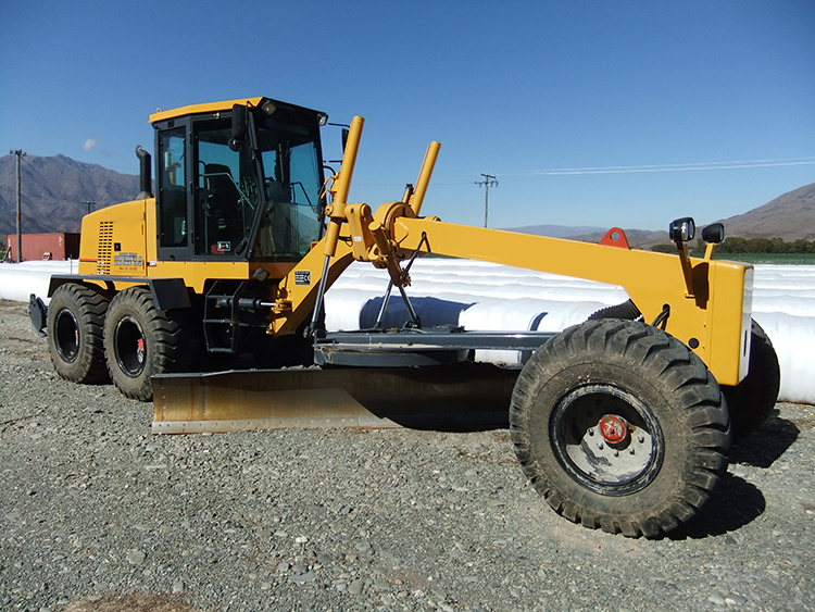 
                160HP Road Motor Grader Gr165 판매 도로 장비 예비 부품 파트
            