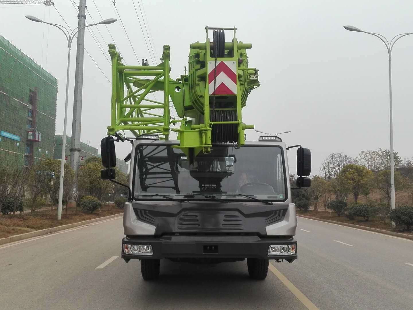 China 
                25 ton Truck mobiele kraan 25 ton Truck kraan Ztc250
             leverancier