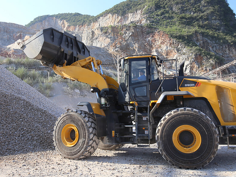 
                9 Ton Rated Wheel Loader 890h
            