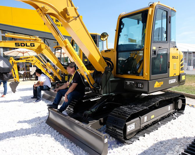 Brand New 6ton Excavators E660FL China Crawler Excavator