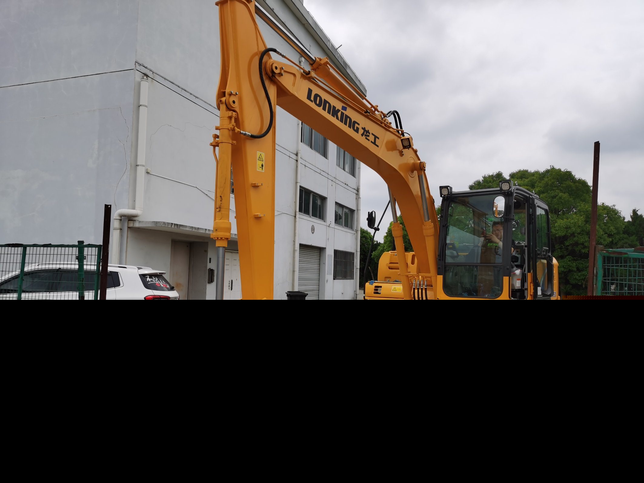 Cheap Price 22 Ton Excavator Lonking Cdm6225