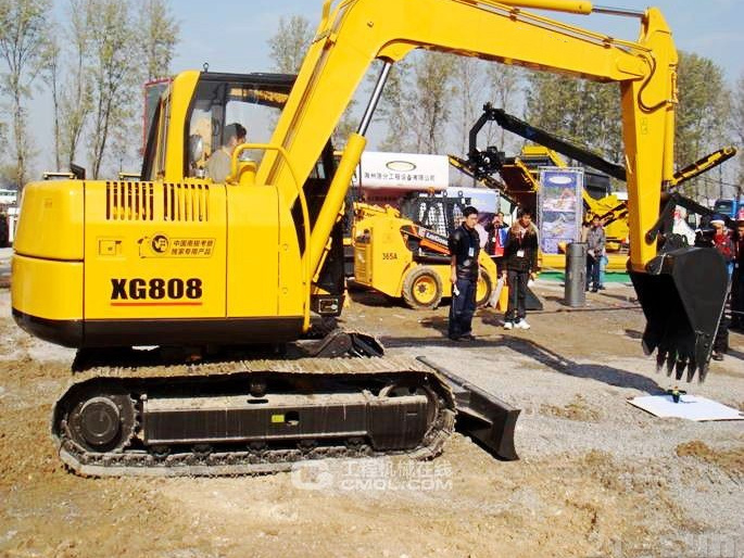 China Export Hot Xgma Xg806f Small Excavator with 6 Tons Cheap Excavator for Sale