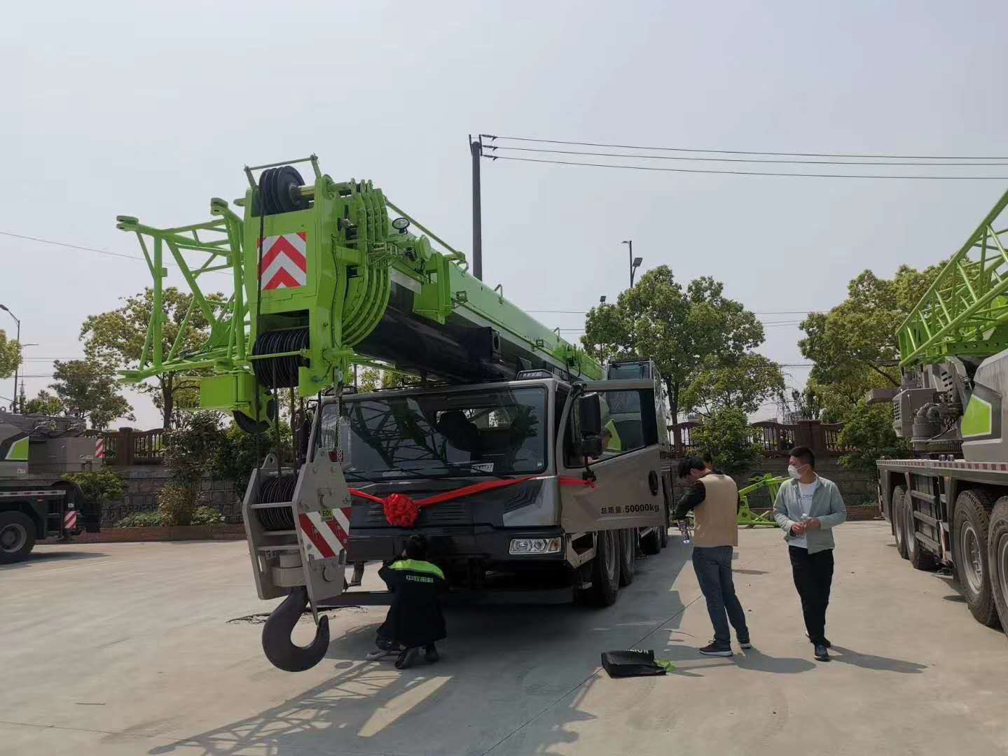 China Famous Brand 80ton Truck Crane Ztc800h553 with Best Rated