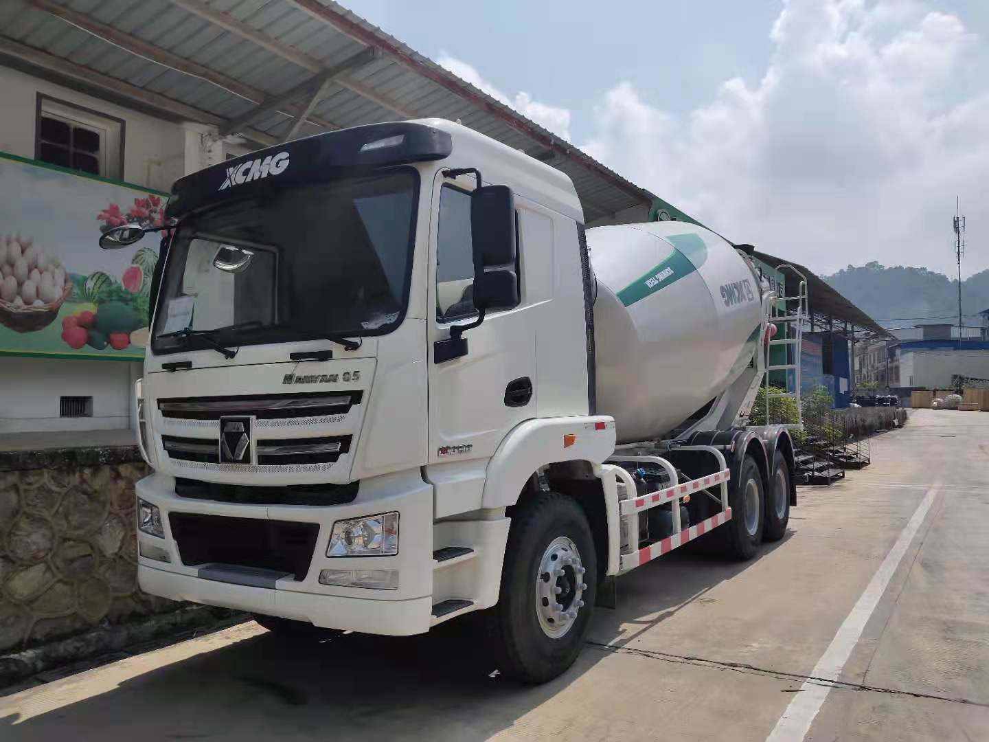 China 
                중국 최고의 브랜드 10 CBM 대용량 콘크리트 믹서 트럭
             supplier