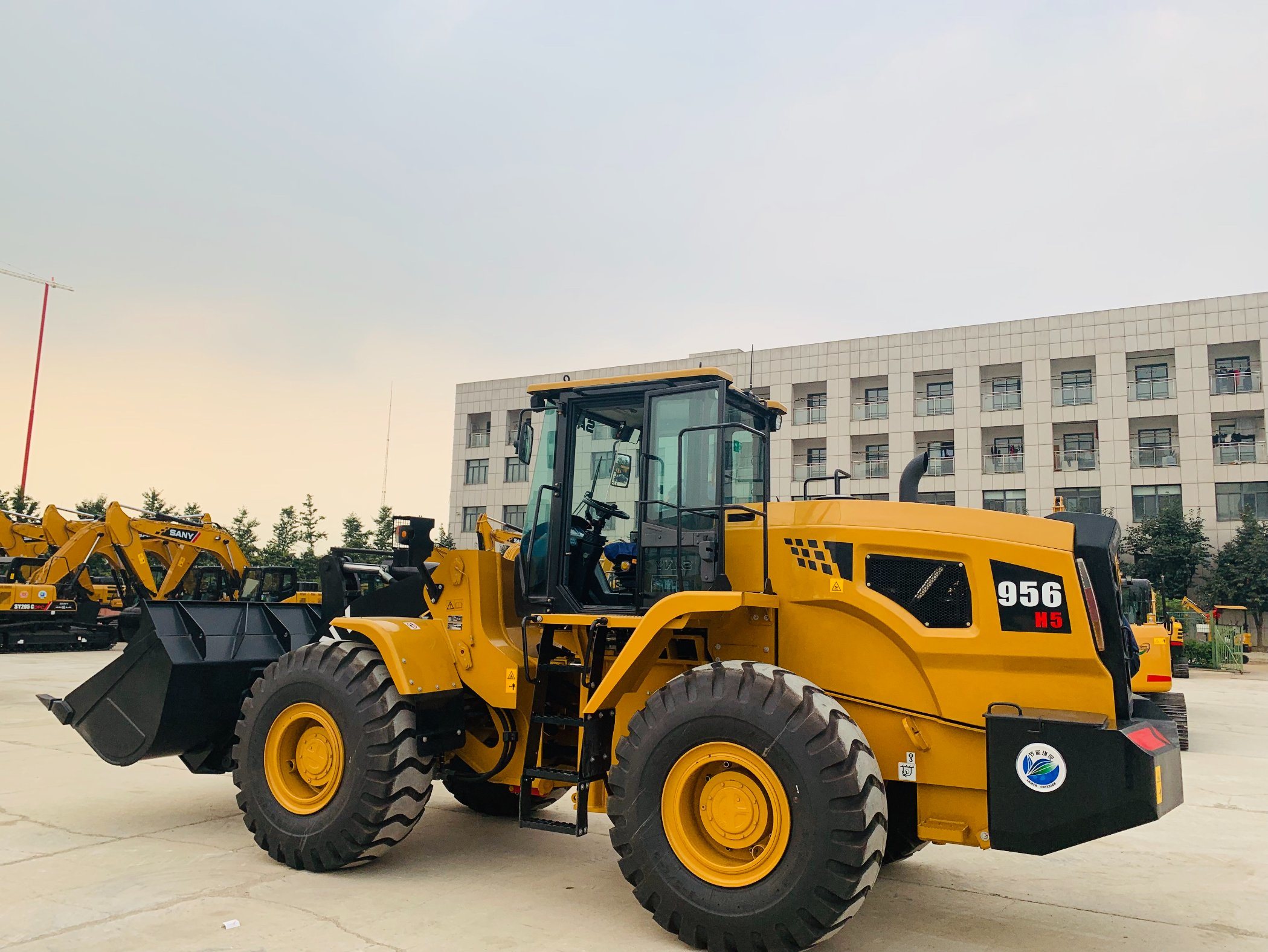 China Top Brand 5 Ton Wheel Loader Sy956 with Imported Brand Engine