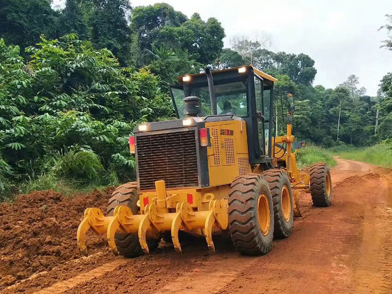 Chinese Brand Motor Grader with Blade Sg18 180HP